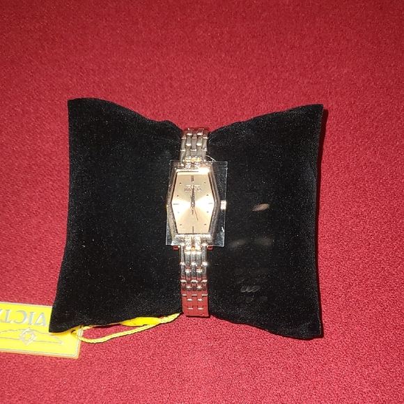 Invicta Pixie Watch In Rose Gold NEW! - Picture 2 of 8